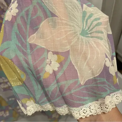 Handmade Vintage 60’s-70’s boho lace trim lavender floral pleated angel sleeve mini dress