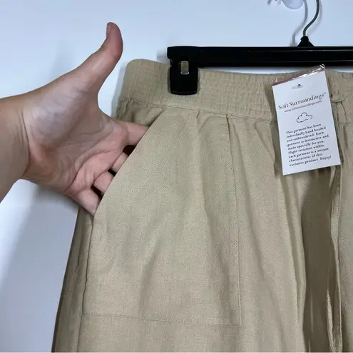 Soft Surroundings NWT Embroidered Crop Pant Size Medium