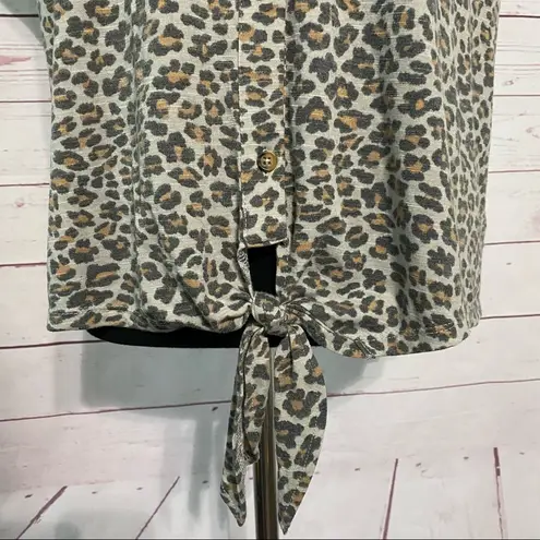 C&C California Cheetah Print Button Down Tie Shirt