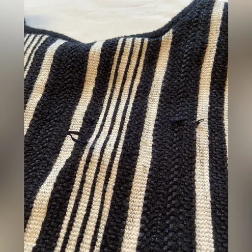 Carven Black + White Tweed Top, Sleeveless, cropped, size Large, EU 42, US L