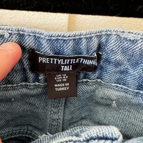 Pretty Little Thing  Tall Women’s NWT Mid Rise Distressed‎ Denim Jeans Size 10