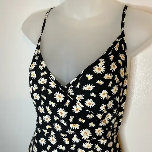 SheIn  Black Tie Back Daisy Print Cami Midi Dress Size Medium