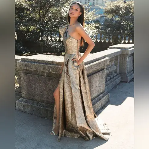 Mac Duggal 67297 Womens Antique Gold One Shoulder Metallic Ballgown Dress