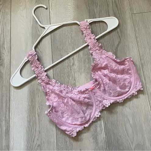 SKIMS Lace Bra stretch unlined full coverage womens Pink (size 34C) feminine