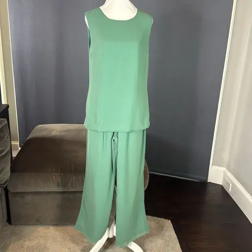 Women’s Green Chiffon 3 Piece Mother of the Bride Formal Pant Suit Size 2