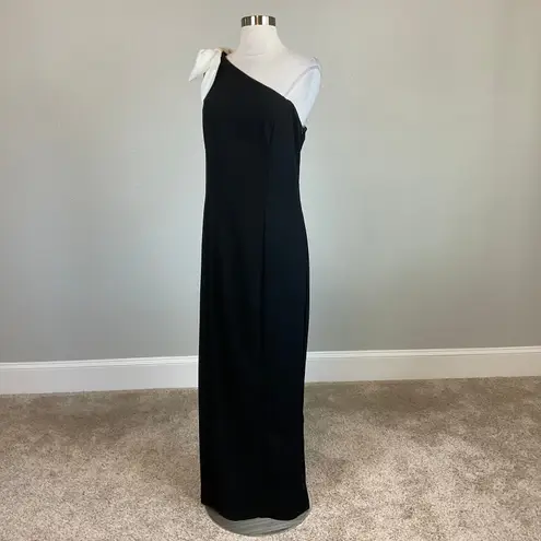 One Shoulder Bow Accent Column Evening Gown Size 8 Black Formal Dress by MARINA