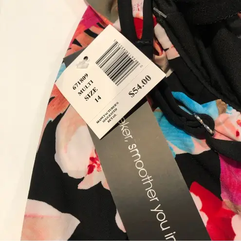 Magic NWT Vanishing Act by Brands Floral Swim Top 14