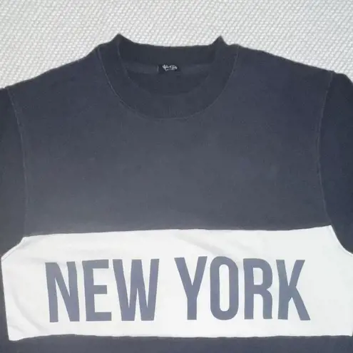 Brandy Melville New York Erica Crewneck Sweatshirt