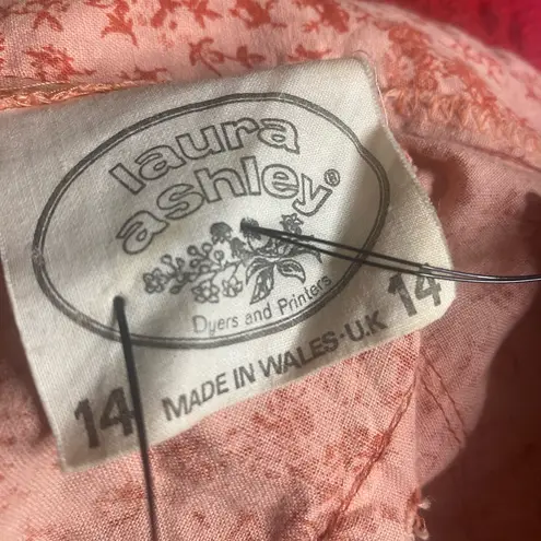 Laura Ashley RARE Early 1970s Maxi Dress |PEACH Floral Lace Yoke High Neck US 12