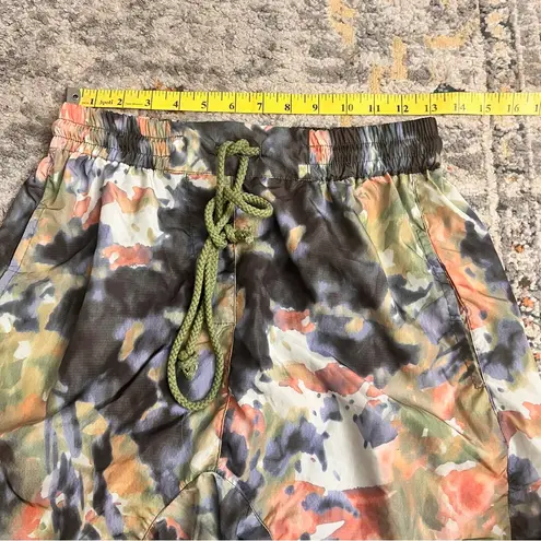 Free People FP MOVEMENT Tie Dye Green Hiking Harem Shorts‎ Size S NWOT