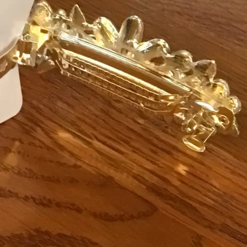 Stunning Womens Barrette Floral Design 3.2 “l x 1.5” w Orange