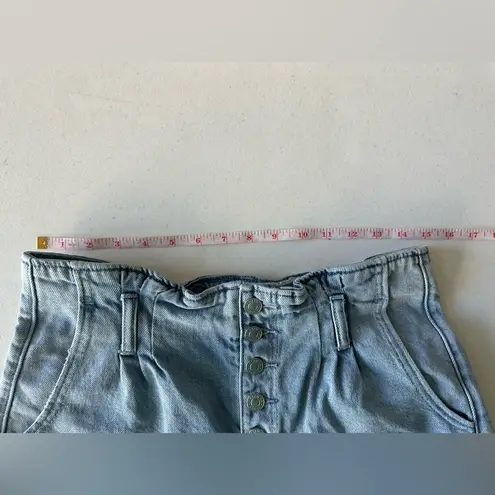 American Eagle  women’s size 8  buttonfly paper bag waist denim shorts