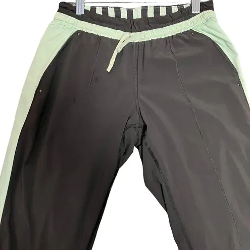 Lululemon  Run Bandit  Mini Hyper Stripe Mint Teal Black Track Pant Size 8 - Image 2