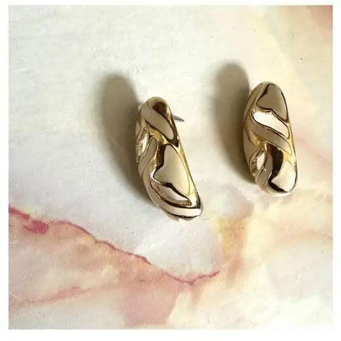 Trifari abstract modern python safari collection earrings