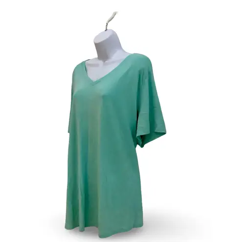 Terra & Sky V-neck Tee