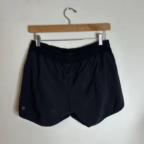 Lululemon ladies black athletic hotty hot shorts size 8