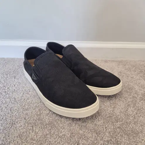 Olukai Pehuea Pa'i Lava Rock/Camo Slip