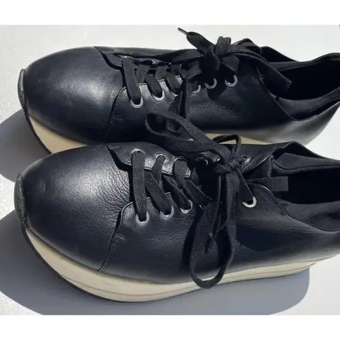 J Slides Womens Size 10 West Beige Black Leather Platform Lace