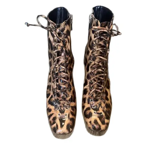 Schutz Kika Leopard Print Patent Leather Lace-Up Boot Shiny size 8.5B block heel