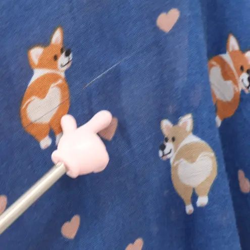 NWT Bass Corgi Dog Scarf Wrap Shawl Womens Blue White Hearts Novelty Flaw 68x34