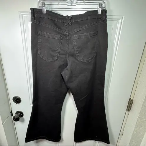 All Worthy by Hunter McGrady Black Flare Women’s Jeans Size 14P