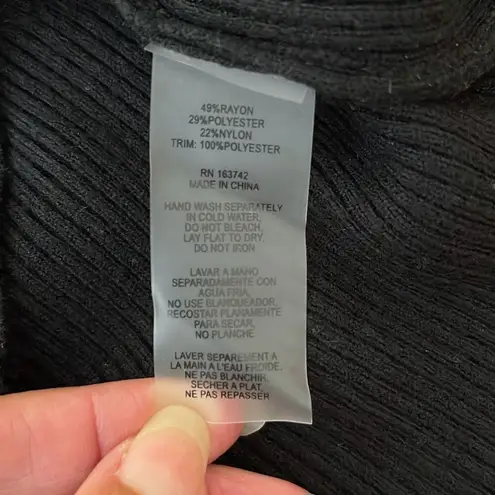 Sioni Milano Black Illusion Sheer Floral Embellished Sleeve Sweater Size Small