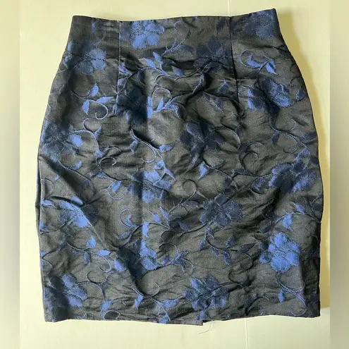 Dana Buchman Dana Buchanan petite floral silk vintage pencil skirt black & blue size 2 P
