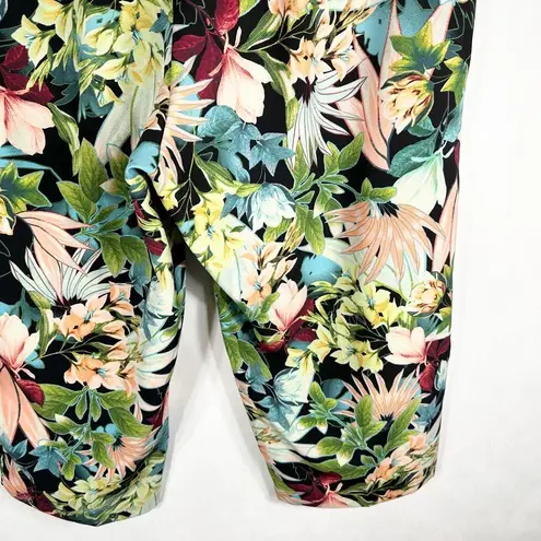 Avenue  Plus Size 24 Capri Pants Tropical Print‎ Green Floral High Rise 1523