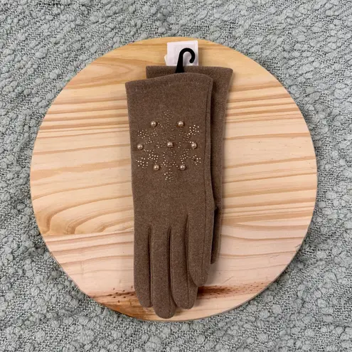 Elegant Khaki Gloves with Pearl Beads Tan