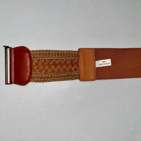 None Woven Leather Stretchy Belt with Hinge Closure