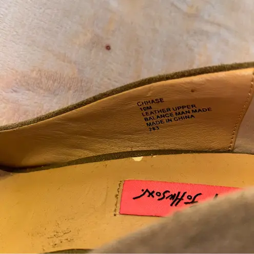 Betsey Johnson  taupe suede rhinestone wedge shoes size 10 bows on back