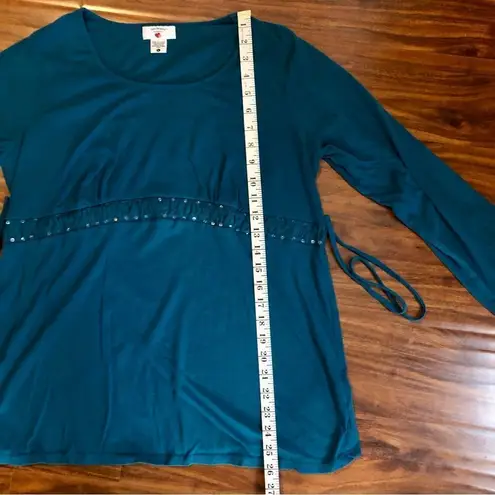 Two Hearts Maternity Women’s Blouse in Turquoise with a Ruffle Design Size Large Blue