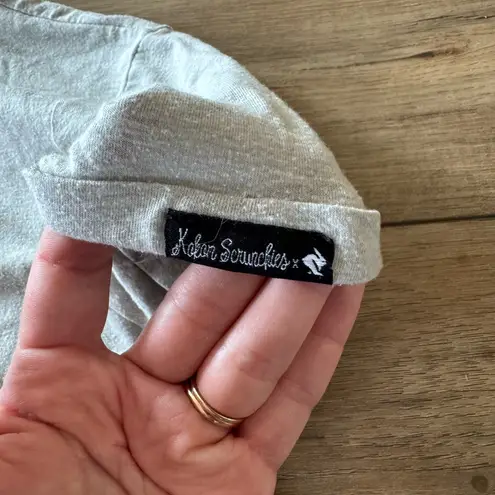 Rabbit Running x Kokom Scrunchies Remix Pocket Tee | M | VGUC | Grey/Floral White Size M