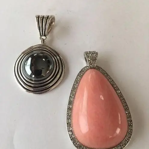 Lot Of 2 Women's Costume Pendants Vintage Modern Both Are Signed 1 Is Avon