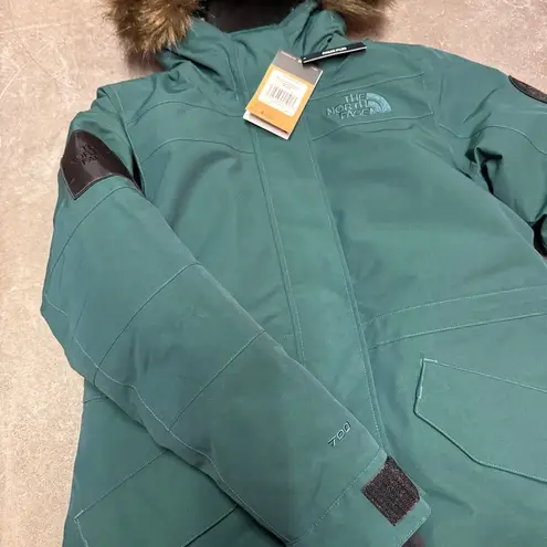 The North Face  women's expedition mcmurdo parka Ponderosa green