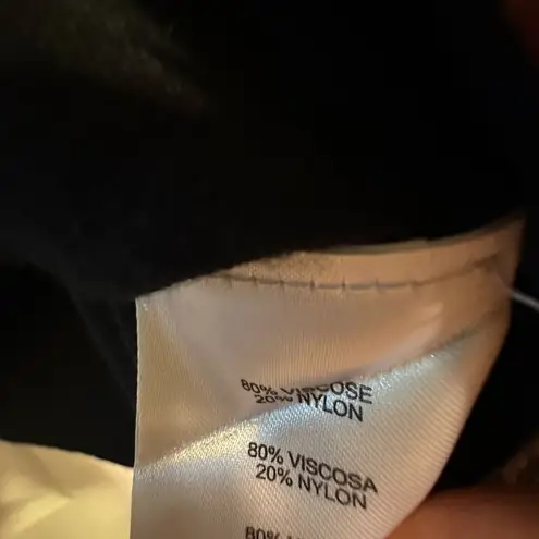 Ellen Tracy Black Tank Top with Crew Neckline