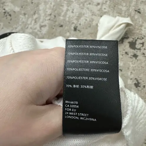 Urban Outfitters  White Cropped Button Cardigan | Size S