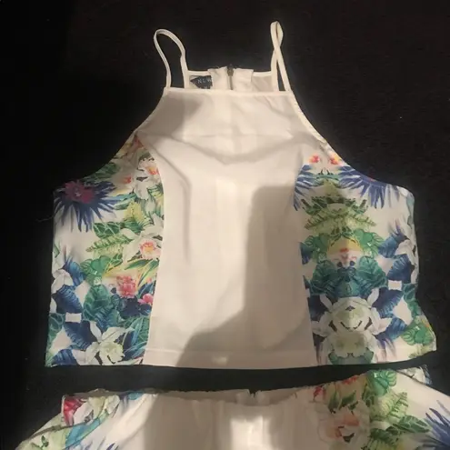 Boutique Cami Floral Print Tank Top and Shorts Set