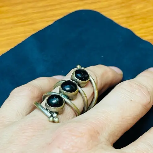 Onyx stacked ring Black