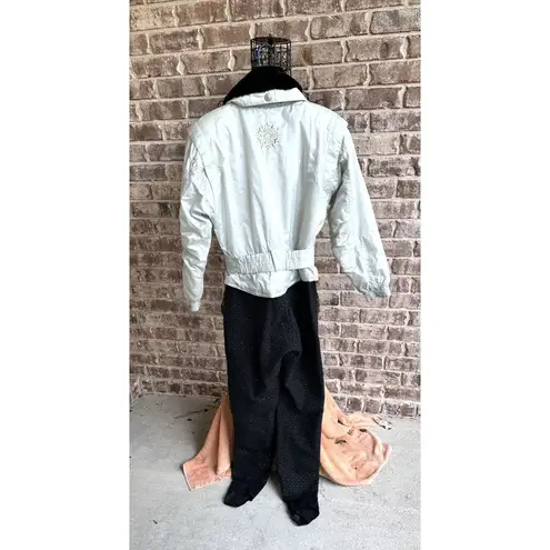 Obermeyer Vintage Ladies Ski Suit Sz 10 Iridescent 1 Piece Stirrups Embr…