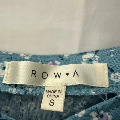 Row A Floral Button Front Blouse Cottagecore Size Small Light Blue NWOT