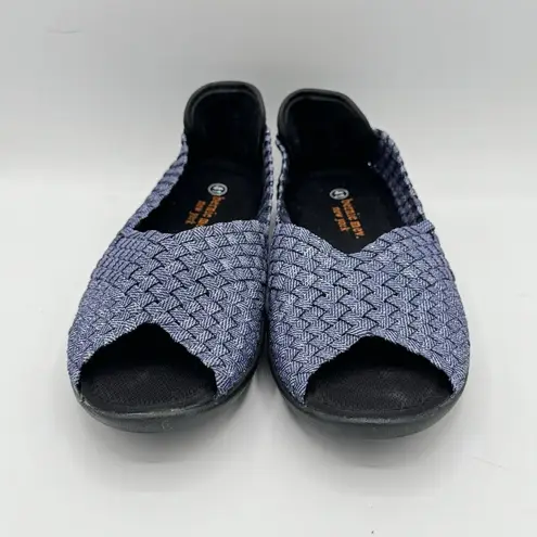 Bernie Mev Women's . CATWALK Casual Woven Slip-On Memory Foam JEANS, Size 10/41