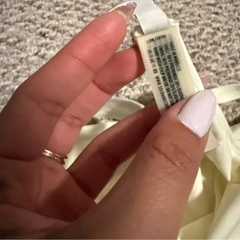 Solid & Striped Bailey Knotted Cutout One Piece Swimsuit Cream/White- Size Large