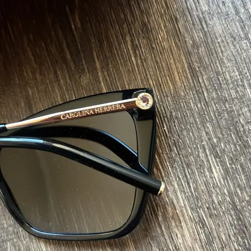 Carolina Herrera  HER1080/S Sunglasses