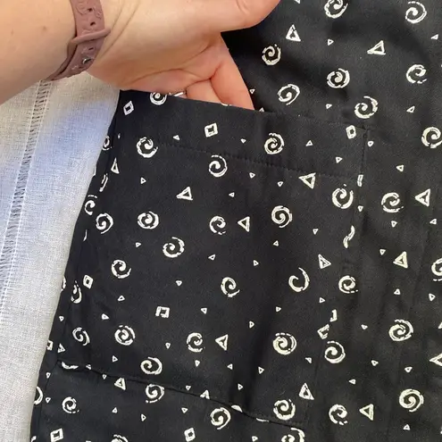 Breakin’ Loose 80s Black and Red Patterned Blazer Size M