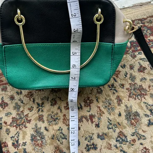 Purse Elegant Green and Black Satchel with Gold Handle/CESCA