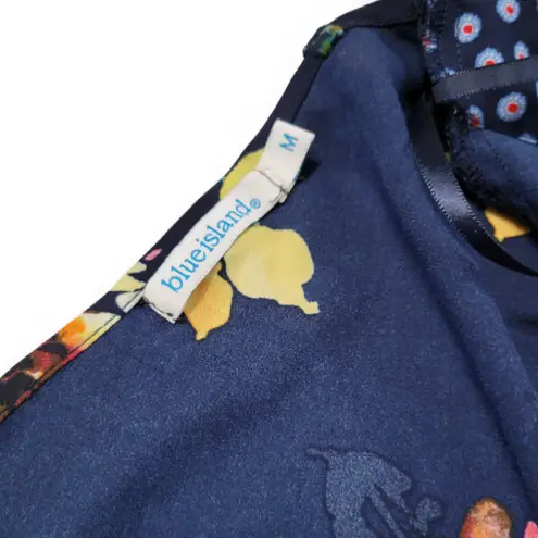 Blue Island Swim Coverup Size Medium Women's Kimono Style Floral Print Flowers Women's