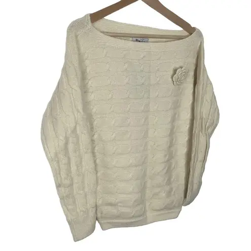 Military Hippie Cream Sweater Flower Pin Small / Medium NWT