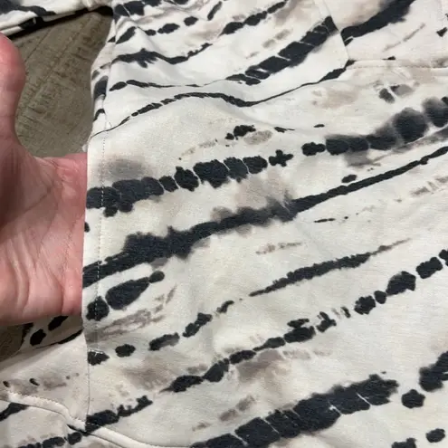 Koolaburra by Ugg Brushed Back French Terry Pullover VGUC Stone Bias Tie Dyed