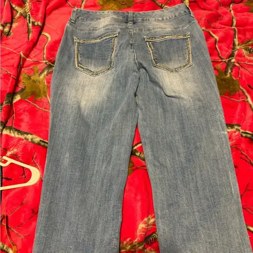 Maurice's  Cropped Jeans